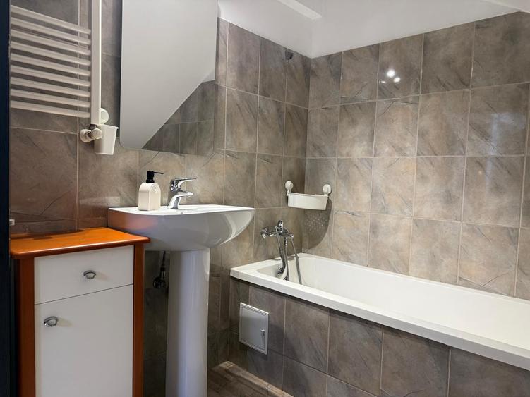 Apartament 3 camere metrou Dimitrie Leonida