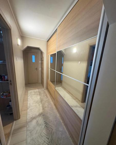 CDC, 4 camere decomandate, etaj intermediar, renovat modern, ideal familie