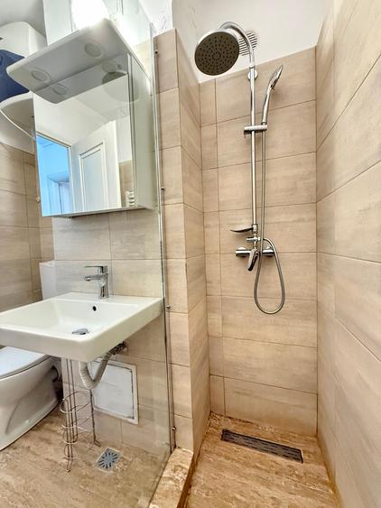 Apartament 3 camere Obor Decomandat Complet mobilat utilat Super pozitie