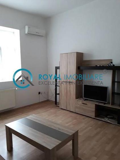 Royal Imobiliare-Vanzare Vila Zona Rudului