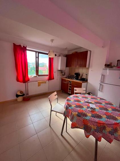 Vând apartament tip duplex situat în Mamaia Nord, într-un imobil construit în 20