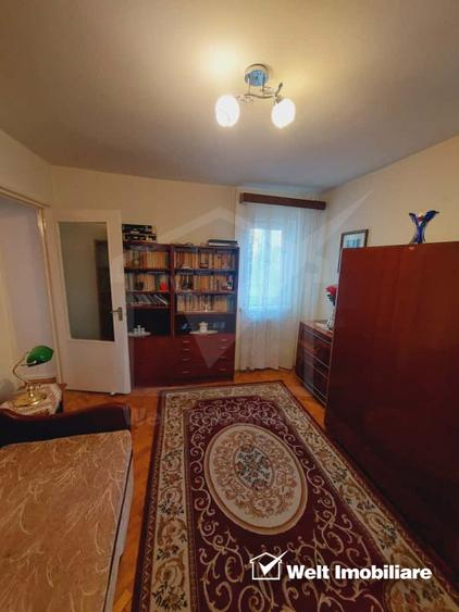 Apartament 3 Camere, 3 Balcoane, 84 mp total, etaj 3, lift nou, Manastur