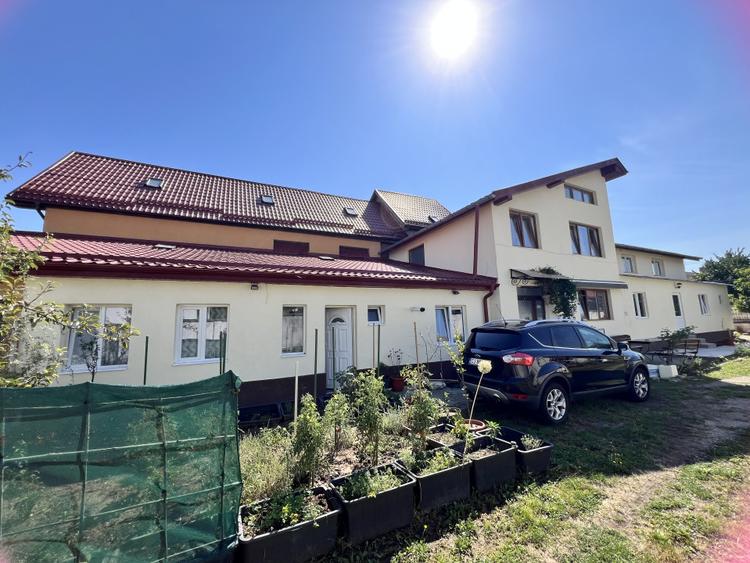 Casa individuala, 200 mp, 2 parcari, ideal pentru gradinita/investitie