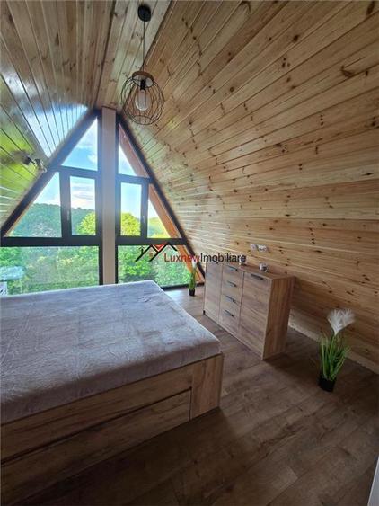 Cabana A-Frame premium – confort, natură și intimitate!