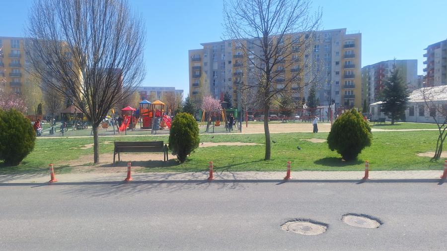 Apartament 3 camere de inchiriat