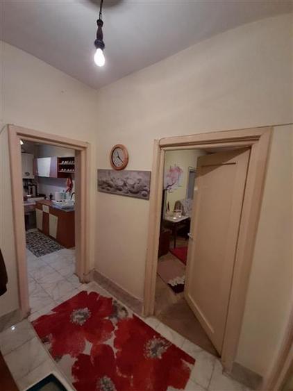 Apartament in vila zona centrala