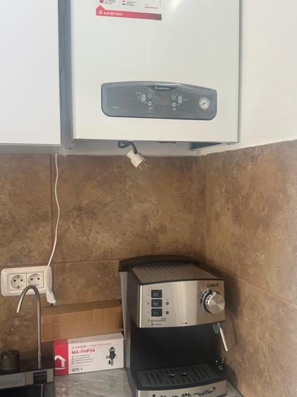 Apartament in zona Family Mall Miroslava, 100 ml fata de statia de autobuz