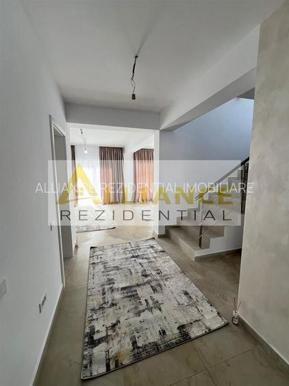 Casa individuala - 150 mp utili - 5 camere - 3 bai - 11