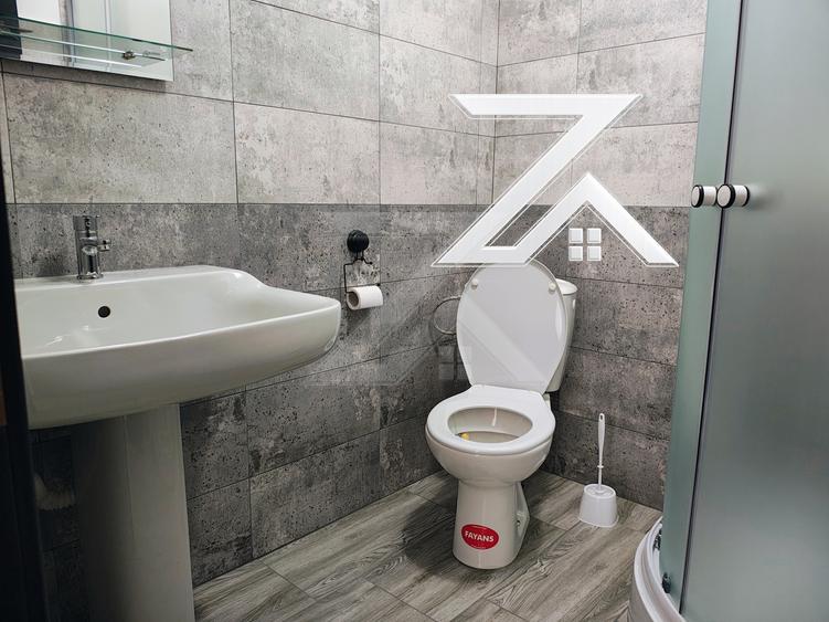 Hală industrială 500 mp | Birouri | 5 posturi de lucru | Malu Mare
