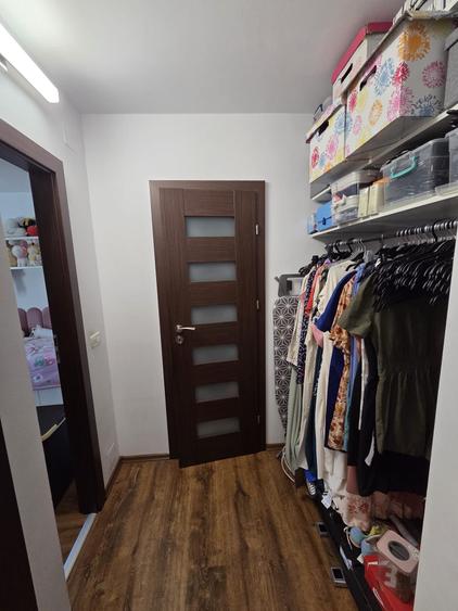4 camere Drumul Taberei metrou Valea Ialomiței zona Valea Argeșului