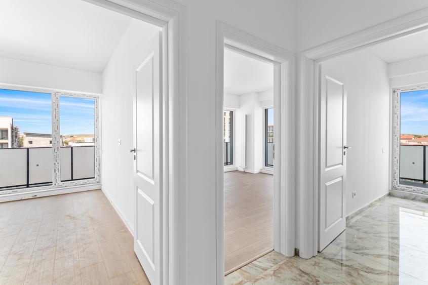 Apartament cu vedere spre PISCINA in bloc finalizat Mamaia Sat