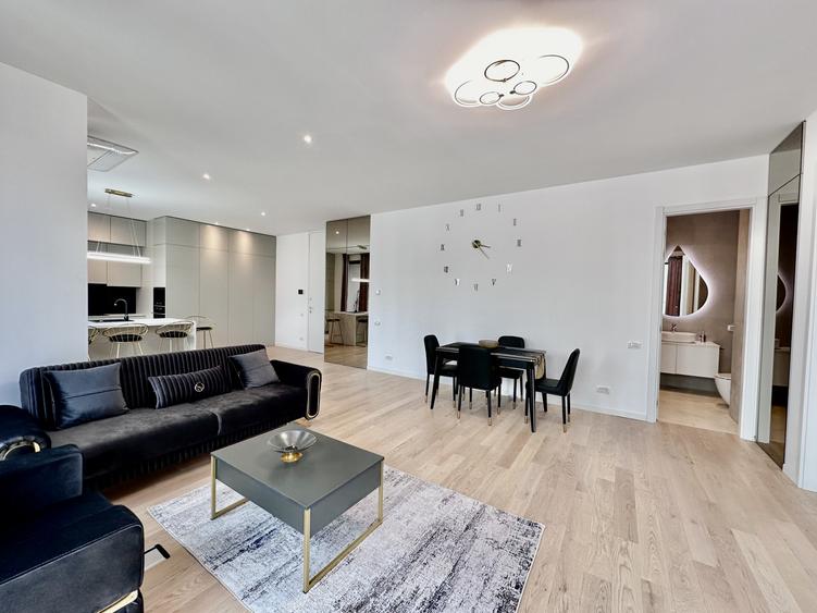 Penthouse de închiriat în WIN Herăstrău | 5 cam | Terasă panoramică | 2 locuri