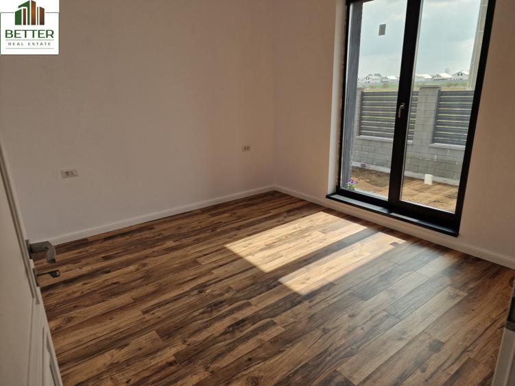 Casă Parter – 4 camere  | 2  Băi | Teren 370 mp- Sistem fotovoltaic inclus