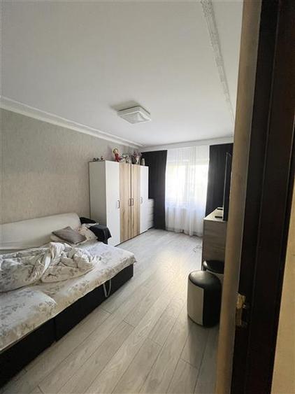 Apartament 2 camere decomandat, renovat, zona Astra - Carpatilor