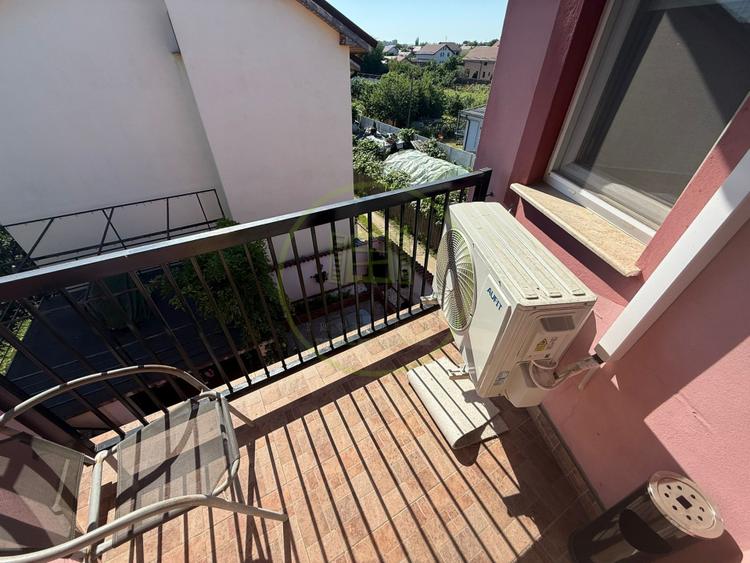 Apartament 3 camere decomandat, 100 mp, Bariera Valcii, zona Bordei