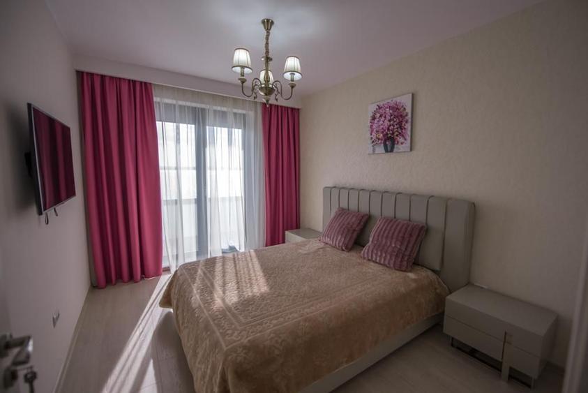 APARTAMENT 3 CAMERE MAMAIA CU VEDERE LA LAC