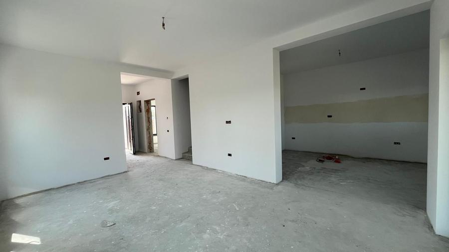 COMISION 0% | Duplex P+1 Mosnita Veche | 114 mp utili | 365 mp teren.