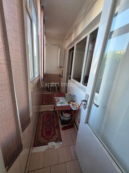 Apartament 4 camere Progresu Etaj 1 - 8