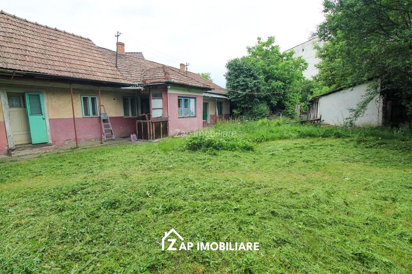 Unirii - Zona Darina - Casa 4 camere - Teren 691 mp cu deschidere 26 m - 2