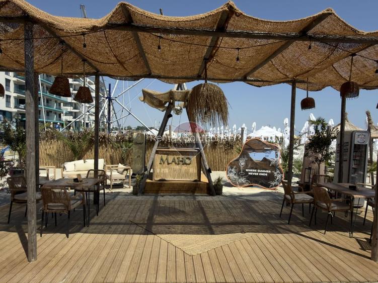 Apartament langa plaja cu terasa si vedere la mare - 9