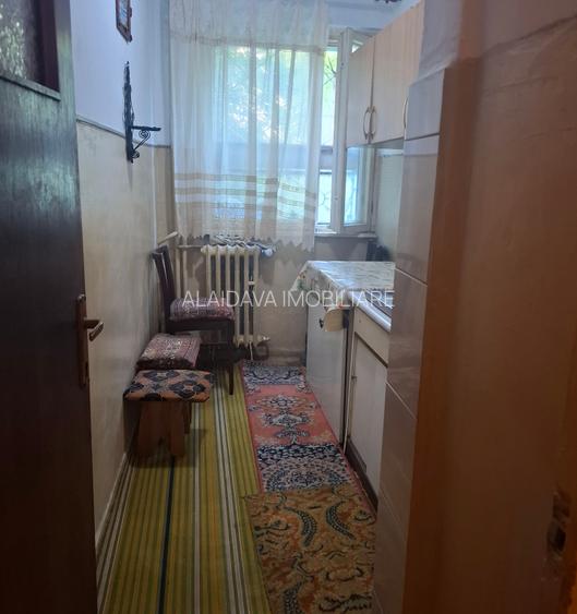 Groapa-apartament 3 camere,parter,boxa - 7