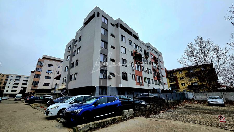 Apartament cu 5 camere-239 mp.+ terasa 358 mp. Prelungirea Ghencea 281- parter - 53