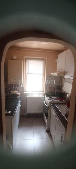 apartament 2 camere, nedecomandat, centrala gaz, mobilat si utilat, Tomis Nord - 9