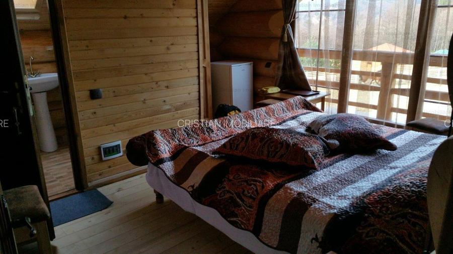RATE Pensiune 12 cam Superba*** malul Lac Mocearu piscina ,16277mp - 11