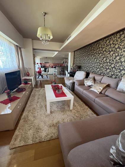 Apartament 3 camere Faleza Nord