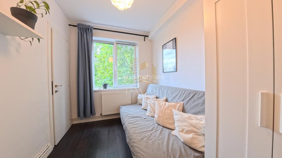 Apartament 3 camere semidecomandat de vânzare | Horea | Parcare primărie| Modern