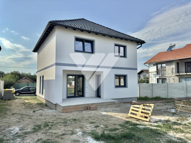 Casa noua inviduala cu teren generos 460 mp in Cristian Sibiu
