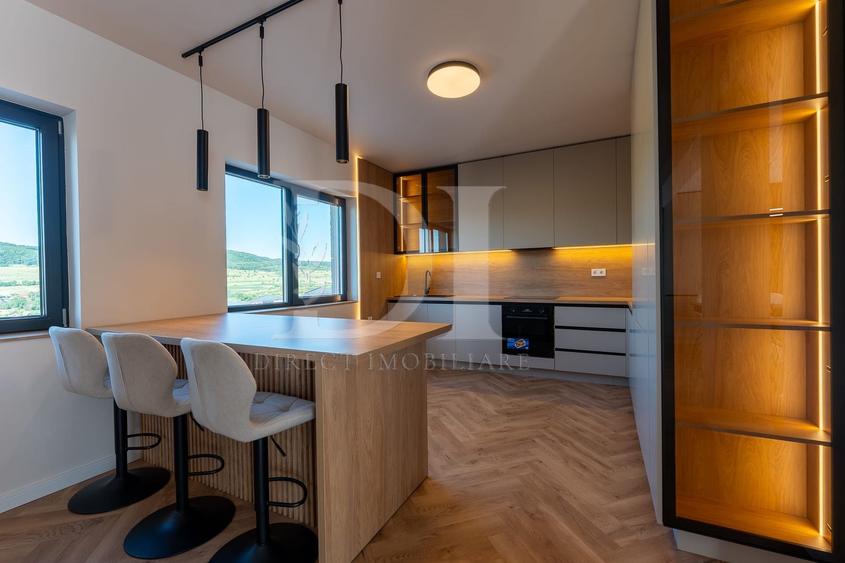 Duplex la cheie / Intrare Chinteni