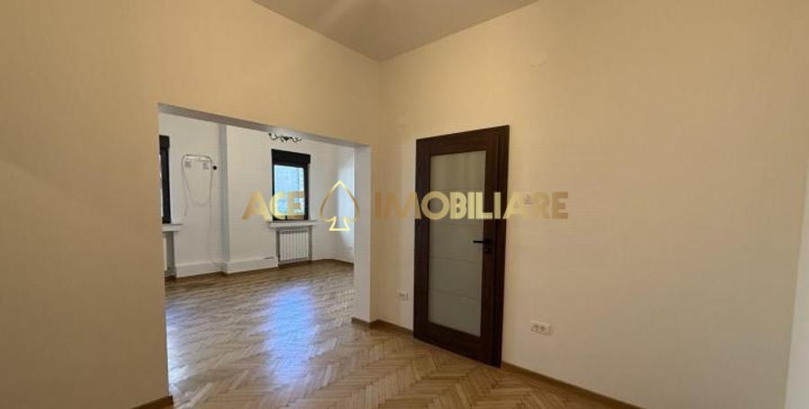 3 Camere de inchiriat | Universitate | Birou sau Rezidential | Boxa | Metrou