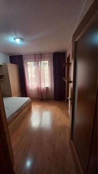 Apartament 3 camere /2 bai/ Centrala, Zona Stanjeneilor, Sp. Badgasar Arseni.
