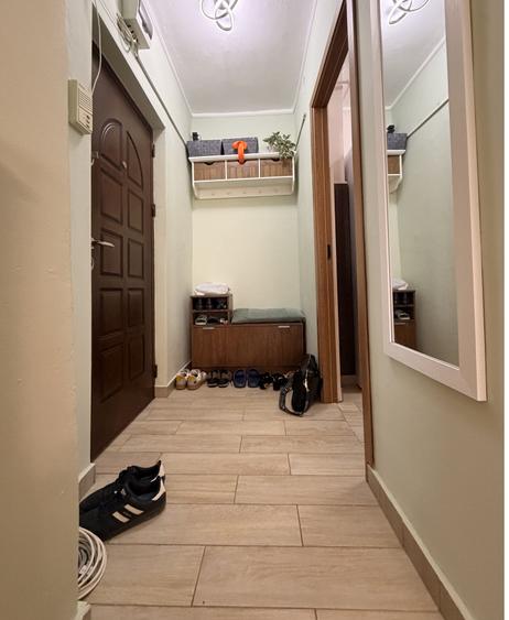 Apartament 3 camere, semidecomandat, 51 mp utili, etaj 7-Timisoara