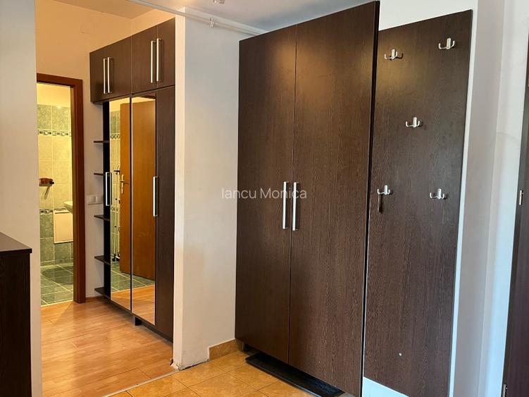 Închiriez apartament cu 3 camere, zona centrală - 9
