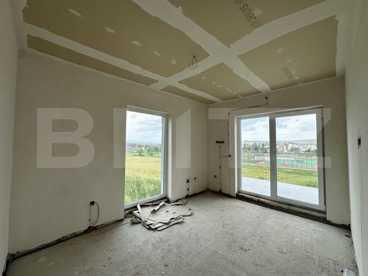 EXCLUSIV: Casă modernă, terasă panoramică, teren 500 mp, Apahida