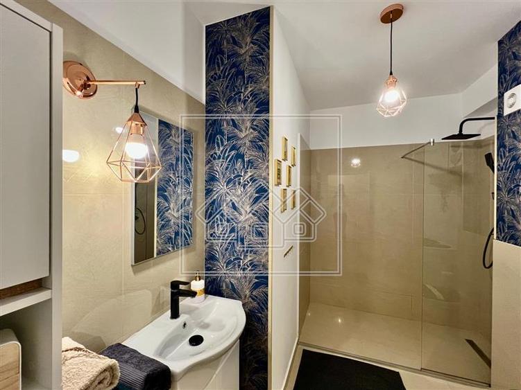 Garsoniera - 38 mp, balcon, parcare - Ansamblu nou