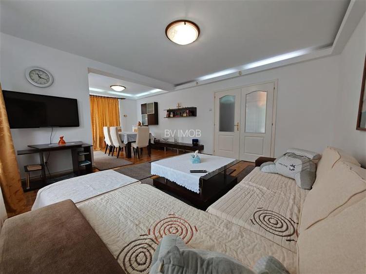 Vanzare casa imbratisata de natura in zona Bunloc, teren 445 mp - 29
