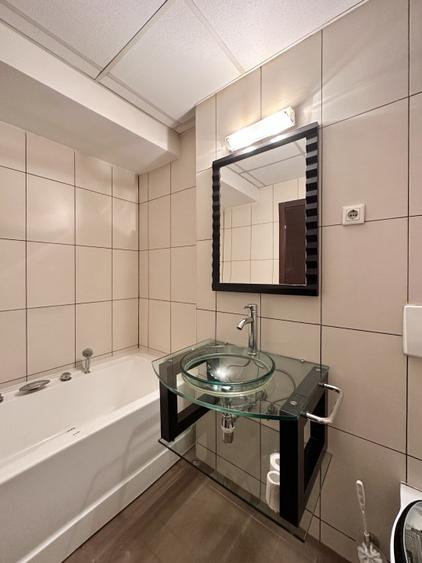 Inchiriere Apartament 2 camere, 72 mp, orientare est, Plopilor Vest