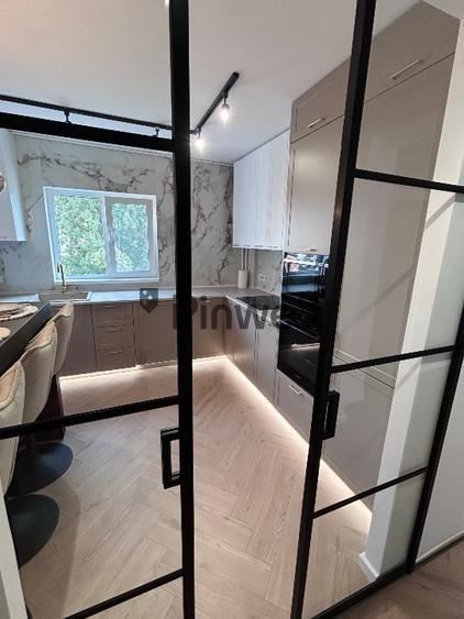2 camere Ultra-Premium | Renovat Integral | Decebal metrou la 5 minute