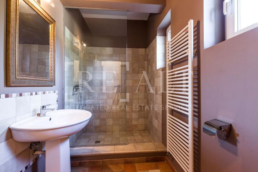 Inchiriere casa, vila 8 camere | 1000mp teren, Padure | Iancu Nicolae, Pipera