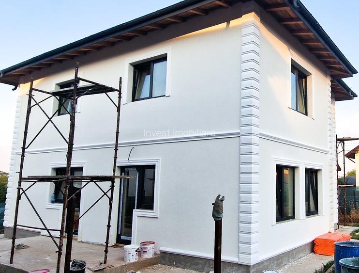 Casă individuală cu 5 camere Strada Soarelui-Iași! Placă de beton! Comision 0% - 2
