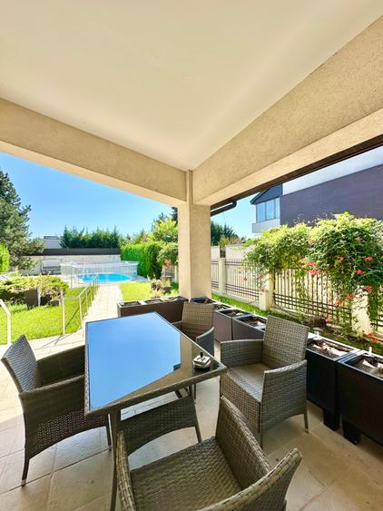 Ansamblu rezidential exclusivist | Casa cu Piscina si curte, Teren 960 mp