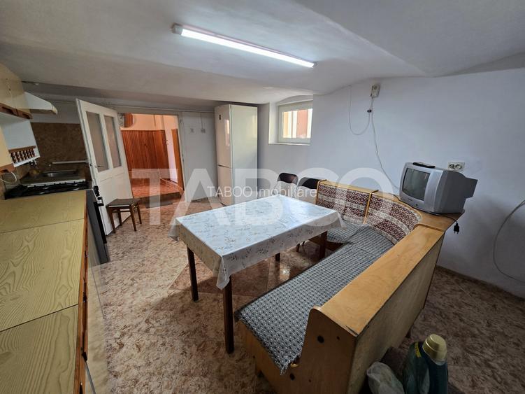 Casa individuala de vanzare cu teren 237 mp garaj in zona Lupeni Sibiu - 25