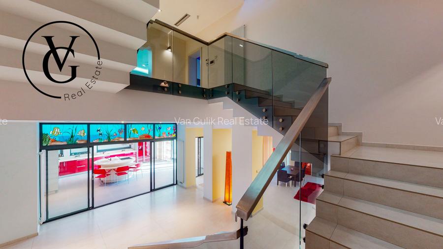 Vila unica in  Statiunea Mamaia- vedere la mare si lac - 8