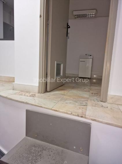 Zona Universitate Batistei mezanin 79 mp plus balcon 17 mp  pt birouri - 7