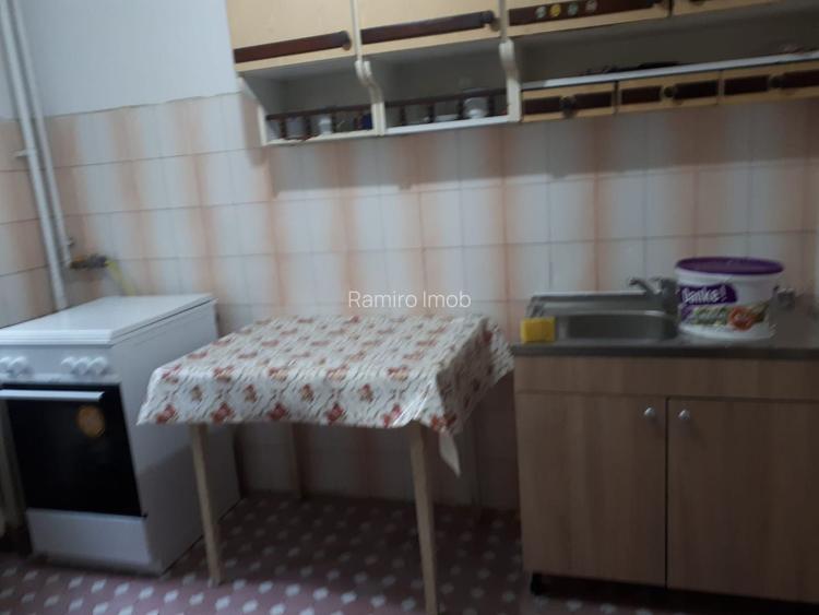 Apartament 2 camere  48 mp/ Sector 3/ Metrou 1 Dec 1918 la 5 min - 3