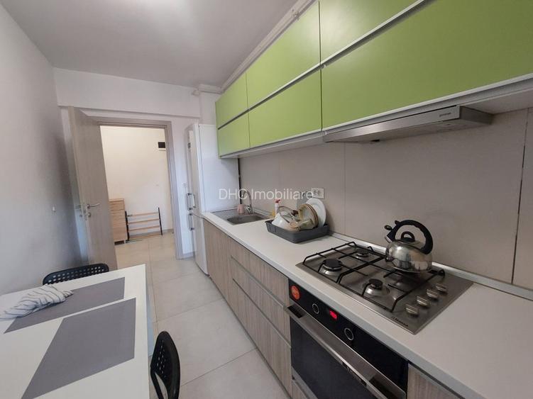 Exigent One Grozavesti regie garsoniera imensa - 4