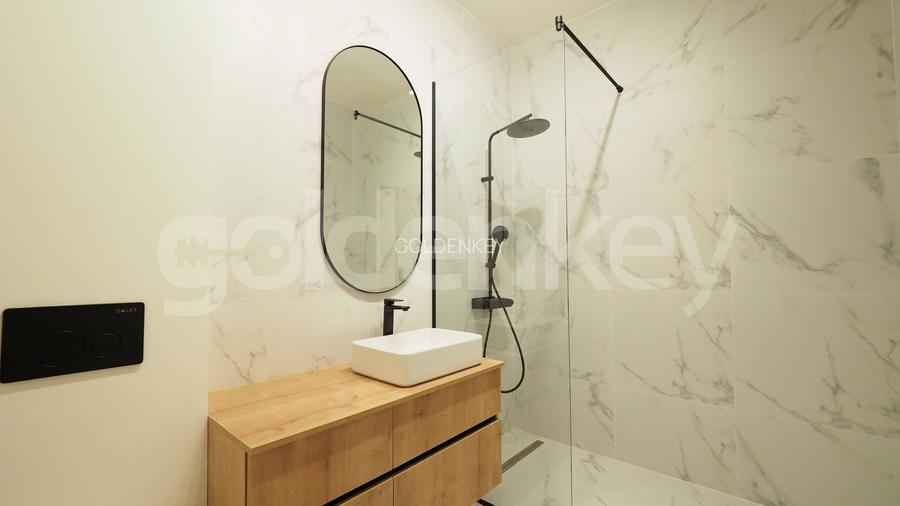 Apartament impozant cu 5 camere | insorit | 2 garaje - 9